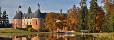 Château de Saint Fargeau Bourgogne la Montagne aux Alouettes